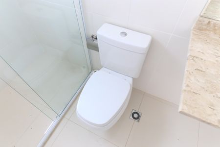 Apartamento para alugar com 245m², 4 quartos e 3 vagasBanheiro da Suíte 1