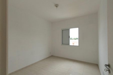 Quarto 2 de apartamento para alugar com 2 quartos, 58m² em Vila Odin, Sorocaba