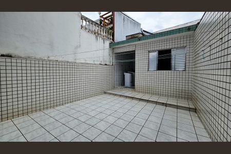 Casa à venda com 140m², 3 quartos e 3 vagas Casa à venda com 140m², 3 quartos e 3 vagasQuintal