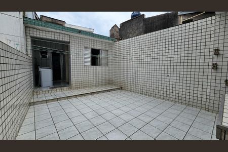 Casa à venda com 140m², 3 quartos e 3 vagas Casa à venda com 140m², 3 quartos e 3 vagasQuintal