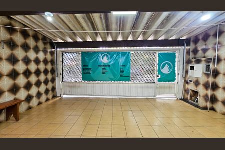 Casa à venda com 140m², 3 quartos e 3 vagas Casa à venda com 140m², 3 quartos e 3 vagasGaragem