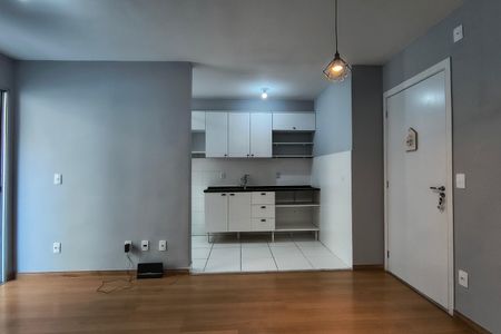 Sala de apartamento para alugar com 2 quartos, 49m² em Pechincha, Rio de Janeiro