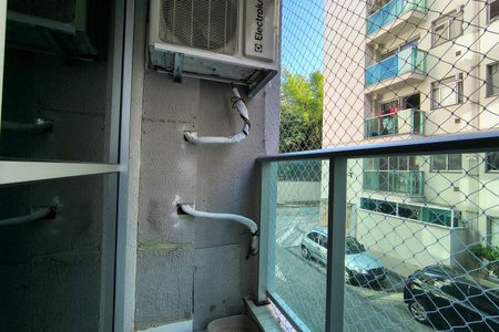 Apartamento para alugar com 49m², 2 quartos e 1 vagaVaranda