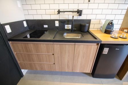 Studio para alugar com 25m², 1 quarto e sem vaga Studio para alugar com 25m², 1 quarto e sem vagaCozinha