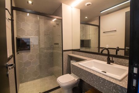 Studio para alugar com 25m², 1 quarto e sem vaga Studio para alugar com 25m², 1 quarto e sem vagaBanheiro