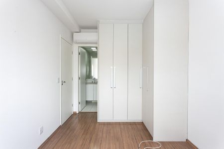 Apartamento para alugar com 68m², 2 quartos e 1 vagaSuíte
