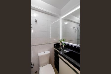Apartamento à venda com 72m², 3 quartos e 2 vagasBanheiro 