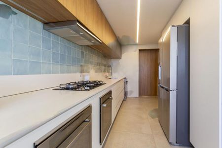 Apartamento à venda com 320m², 4 quartos e 4 vagas