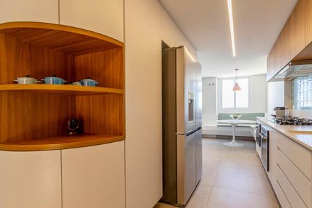Apartamento à venda com 320m², 4 quartos e 4 vagas