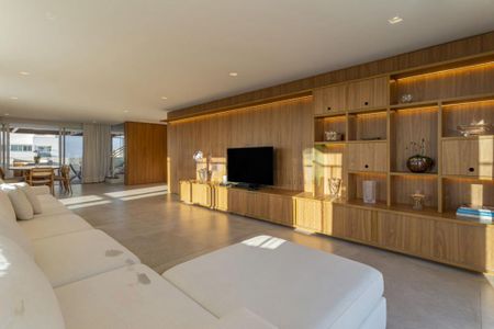 Apartamento à venda com 320m², 4 quartos e 4 vagas