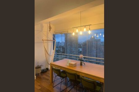 Apartamento à venda com 2 quartos, 96m² em Santo Amaro, São Paulo