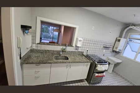 Foto 01 de apartamento à venda com 3 quartos, 75m² em Super Quadra Morumbi, São Paulo