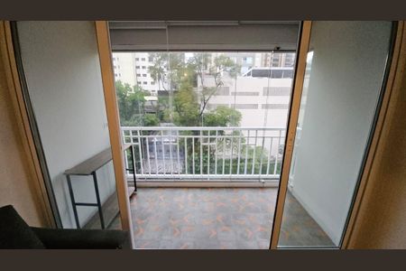 Foto 02 de apartamento à venda com 3 quartos, 75m² em Super Quadra Morumbi, São Paulo