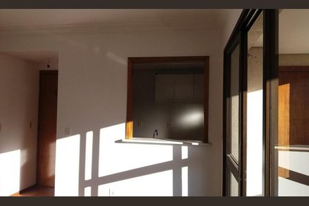 Apartamento para alugar com 71m², 2 quartos e 1 vaga Apartamento para alugar com 71m², 2 quartos e 1 vagaSala
