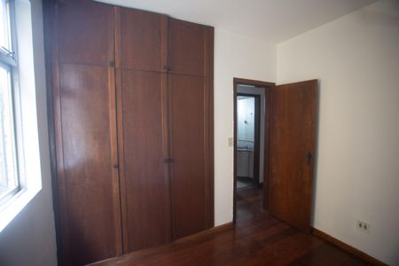 Apartamento à venda com 90m², 3 quartos e 2 vagasQuarto