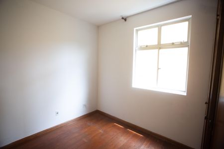 Apartamento à venda com 90m², 3 quartos e 2 vagasQuarto