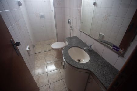 Apartamento à venda com 90m², 3 quartos e 2 vagasBanheiro