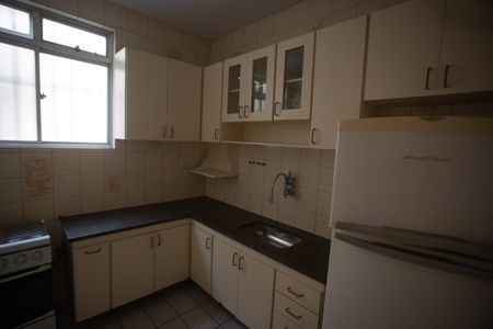 Apartamento à venda com 90m², 3 quartos e 2 vagasCozinha