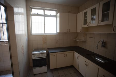 Apartamento à venda com 90m², 3 quartos e 2 vagasCozinha
