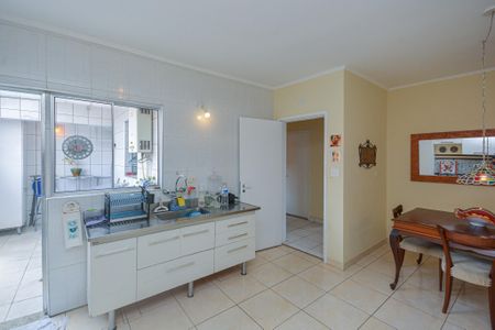 Apartamento à venda com 108m², 2 quartos e sem vagaCozinha