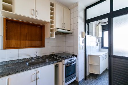 Apartamento para alugar com 70m², 3 quartos e 2 vagas