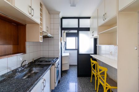 Apartamento para alugar com 70m², 3 quartos e 2 vagas