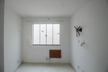 Quarto 2 de casa para alugar com 2 quartos, 65m² em Centro, Nilópolis