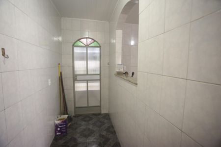 Casa para alugar com 230m², 3 quartos e sem vagaCorredor