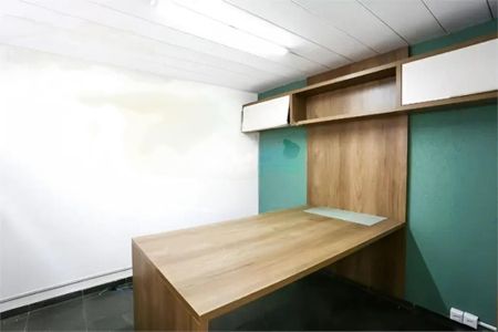 Casa à venda com 2 quartos, 130m² em Vila Progredior, São Paulo