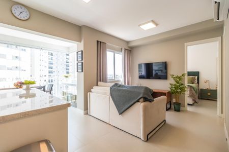 Apartamento à venda com 1 quarto, 49m² em Alphaville Empresarial, Barueri