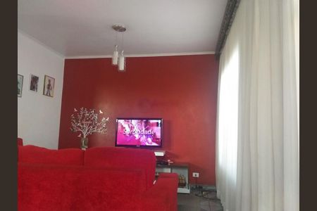 Casa à venda com 3 quartos, 186m² em Jardim Piqueroby, São Paulo