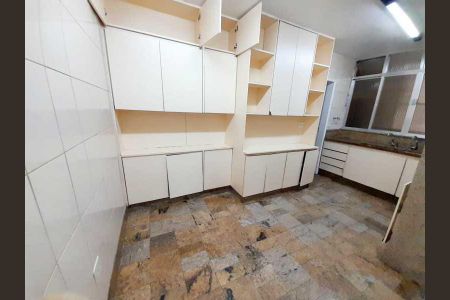 Apartamento à venda com 150m², 3 quartos e 1 vaga