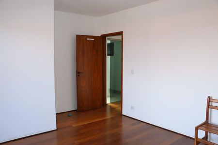 Casa para alugar com 376m², 6 quartos e 6 vagasSuíte