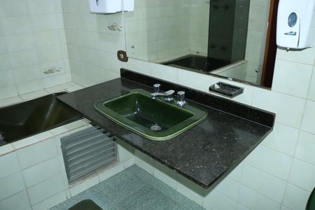 Casa para alugar com 376m², 6 quartos e 6 vagasBanheiro da Suíte