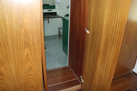 Casa para alugar com 376m², 6 quartos e 6 vagasSuíte