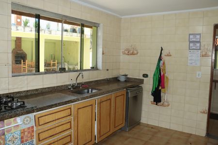 Casa para alugar com 376m², 6 quartos e 6 vagasCozinha