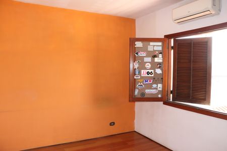 Casa para alugar com 376m², 6 quartos e 6 vagasQuarto 4