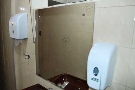 Casa para alugar com 376m², 6 quartos e 6 vagasLavabo