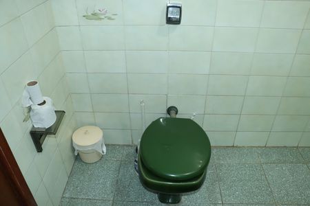 Casa para alugar com 376m², 6 quartos e 6 vagasBanheiro Social