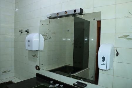 Casa para alugar com 376m², 6 quartos e 6 vagasBanheiro da Suíte