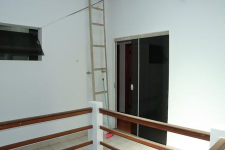 Casa para alugar com 376m², 6 quartos e 6 vagasCorredor