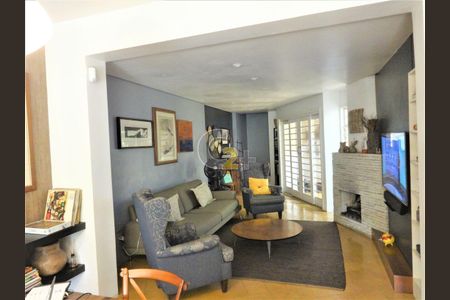 Casa à venda com 3 quartos, 176m² em Sumaré, São Paulo