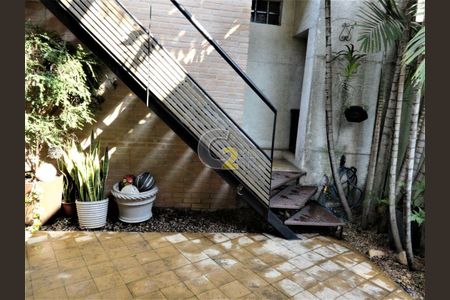 Casa à venda com 3 quartos, 176m² em Sumaré, São Paulo