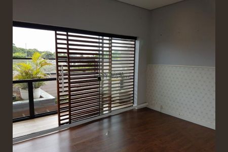 Casa à venda com 3 quartos, 215m² em Super Quadra Morumbi, São Paulo