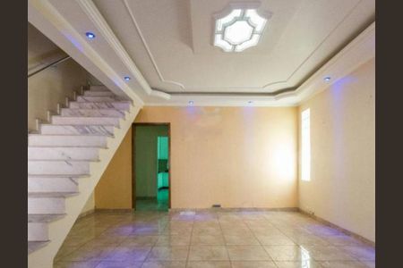 Casa à venda com 3 quartos, 350m² em Vila Carrão, São Paulo