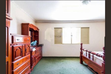 Casa à venda com 3 quartos, 350m² em Vila Carrão, São Paulo