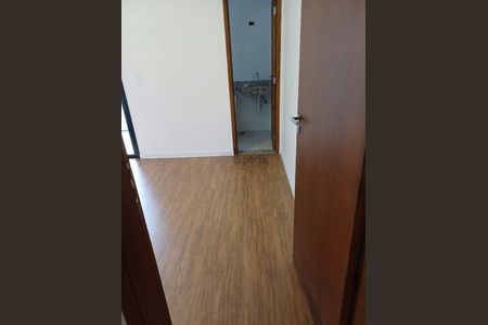 Casa à venda com 3 quartos, 111m² em Vila Guilhermina, São Paulo