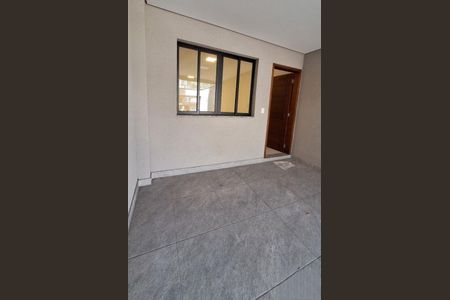 Casa à venda com 3 quartos, 119m² em Vila Guilhermina, São Paulo