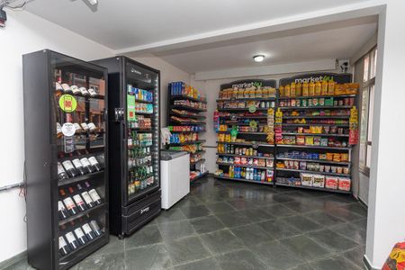 Apartamento à venda com 55m², 2 quartos e 1 vagaMinimercado 