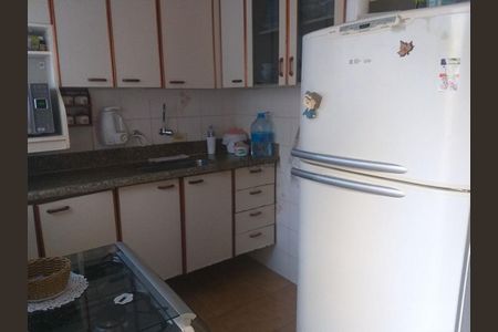 Casa à venda com 2 quartos, 100m² em Jardim Piqueroby, São Paulo